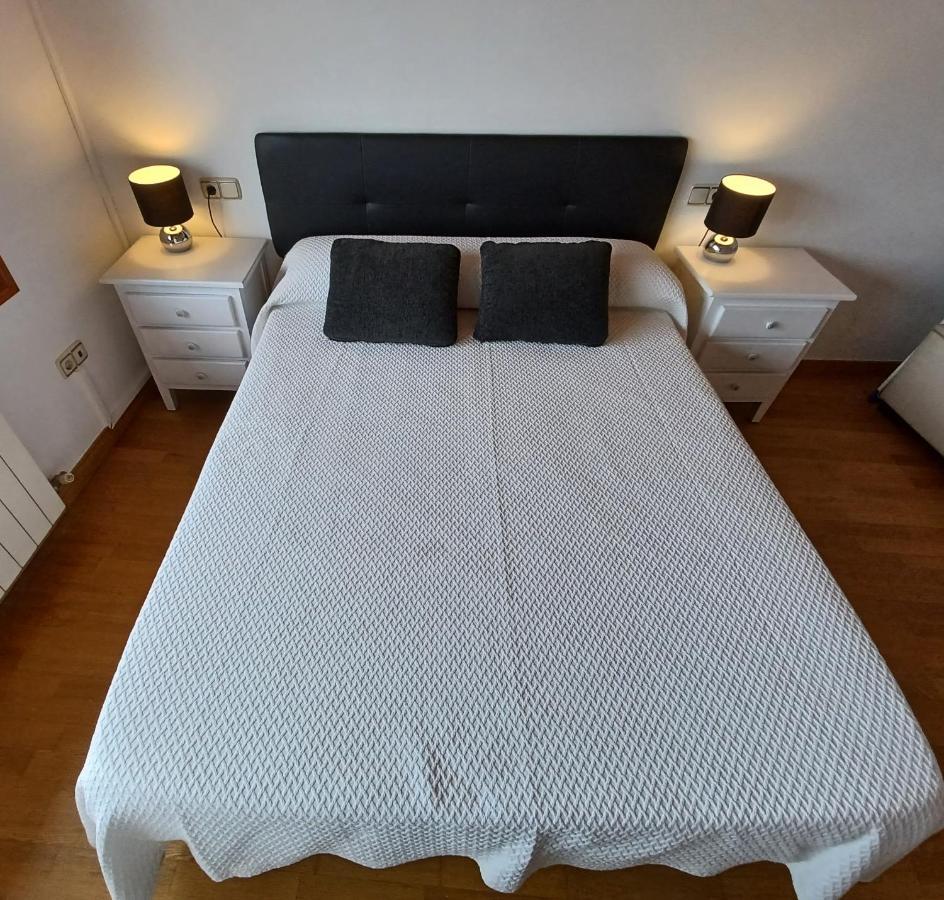 Atico48 Lägenhet Redondela Exteriör bild
